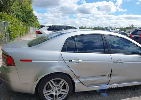2007 Acura Tl 3.2 из США, поврежденный, VIN 19UUA66217A037235